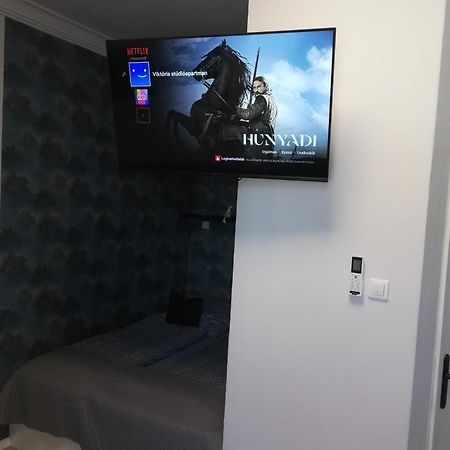 Viktoria Studioapartman Дьёр Экстерьер фото