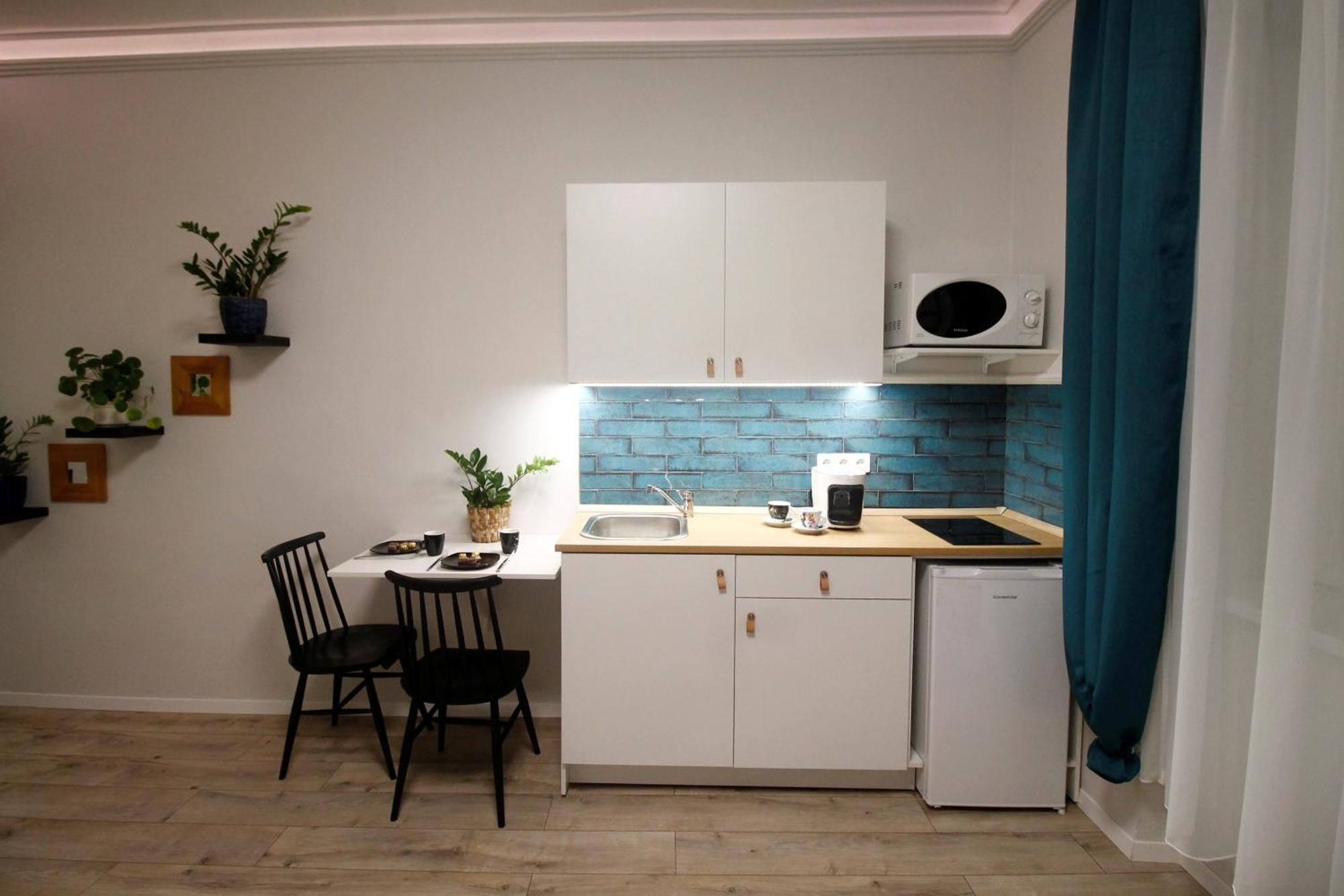 Viktoria Studioapartman Дьёр Экстерьер фото